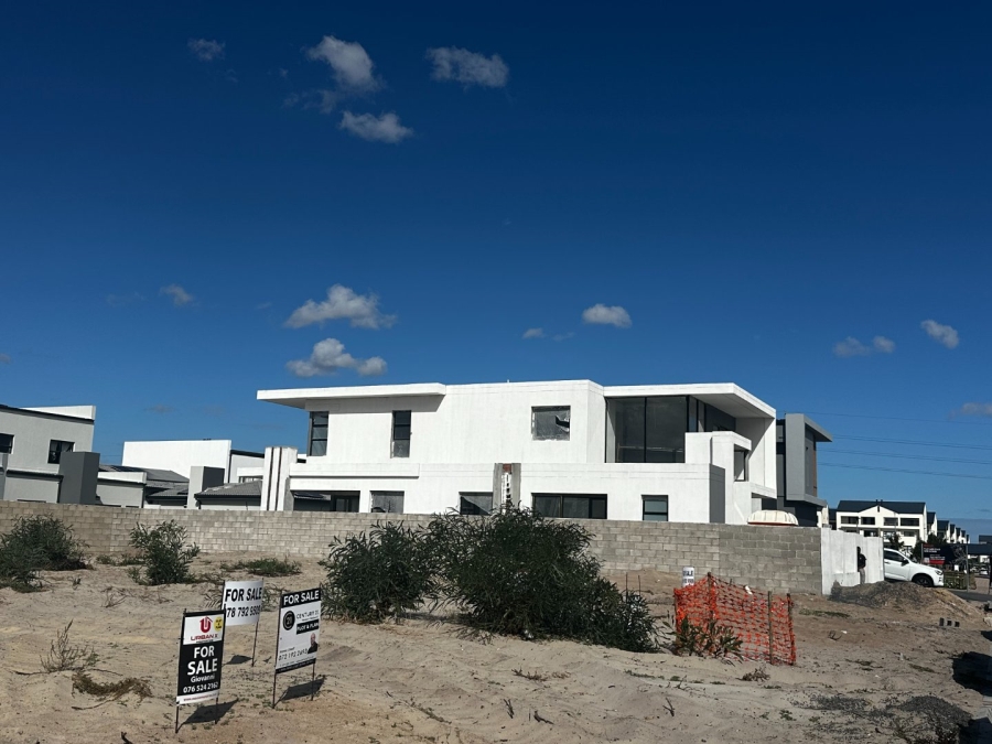4 Bedroom Property for Sale in Table View Western Cape